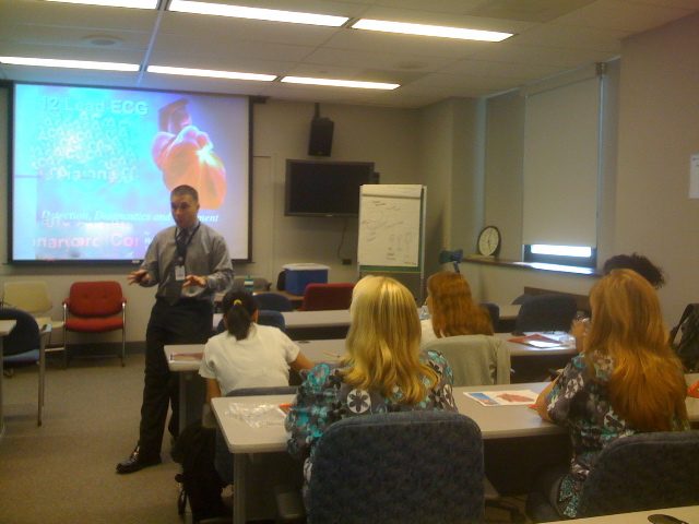 Rom Duckworth teaching a 12-lead ECG class.